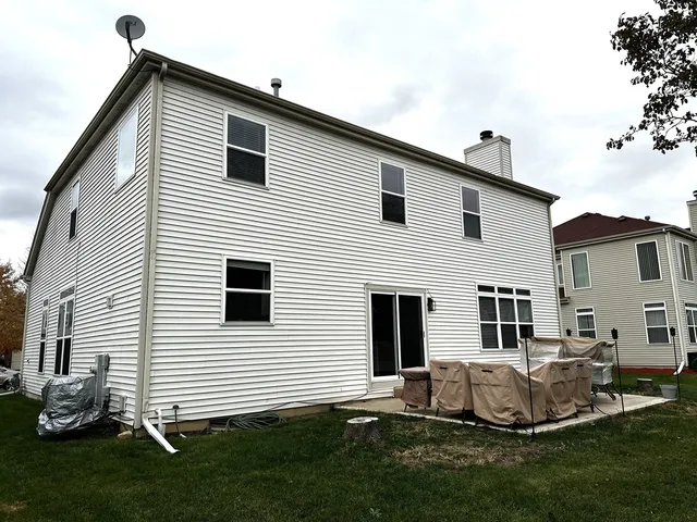 $550,000 | 1688 Trails End Lane, Bolingbrook, IL 60490