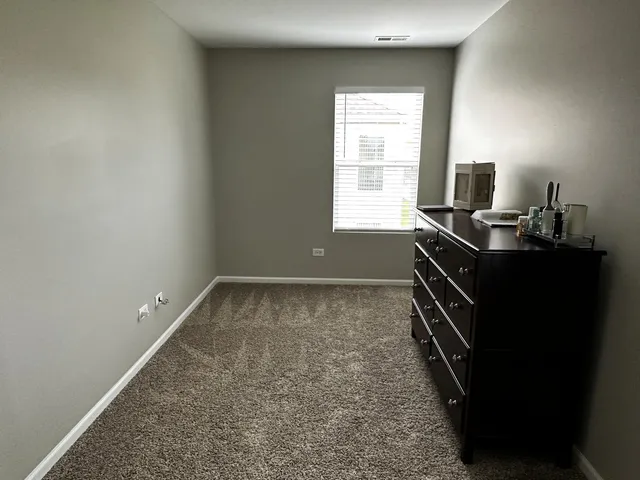 $550,000 | 1688 Trails End Lane, Bolingbrook, IL 60490