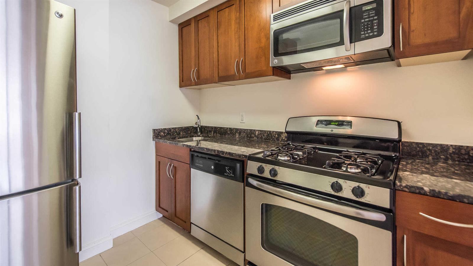 41 West 86th Street, Unit 9F Manhattan, NY 10024 - Photo 9 of 10