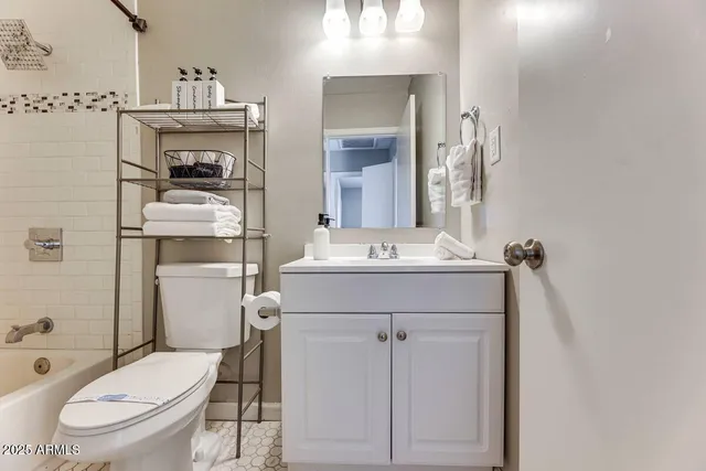 $625,000 | 1027 South Siesta Lane, Tempe, AZ 85281