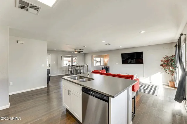 $625,000 | 1027 South Siesta Lane, Tempe, AZ 85281