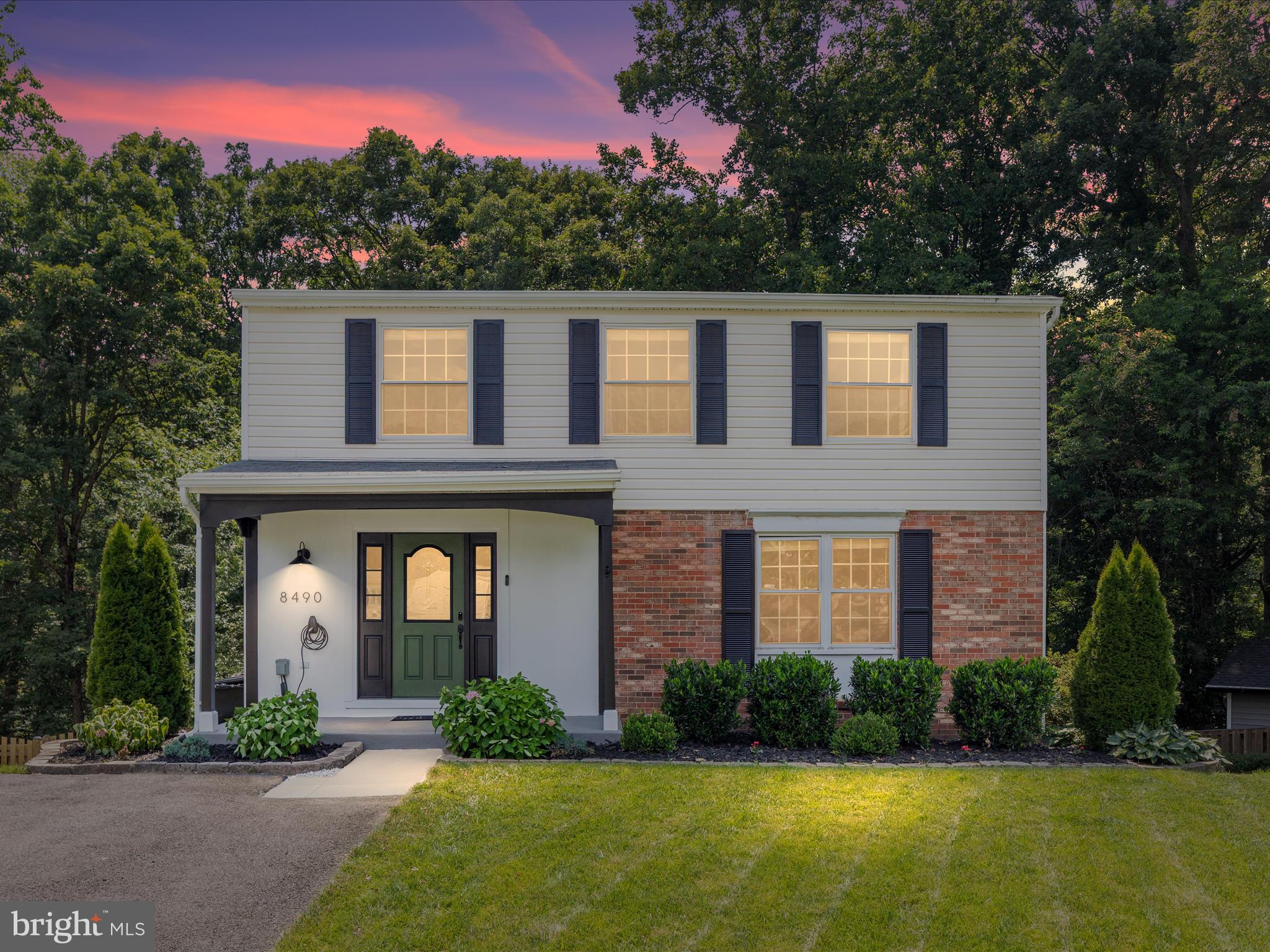 8490 Magic Tree Court Springfield, VA 22153 - Photo 2 of 47 Gallery Image 2