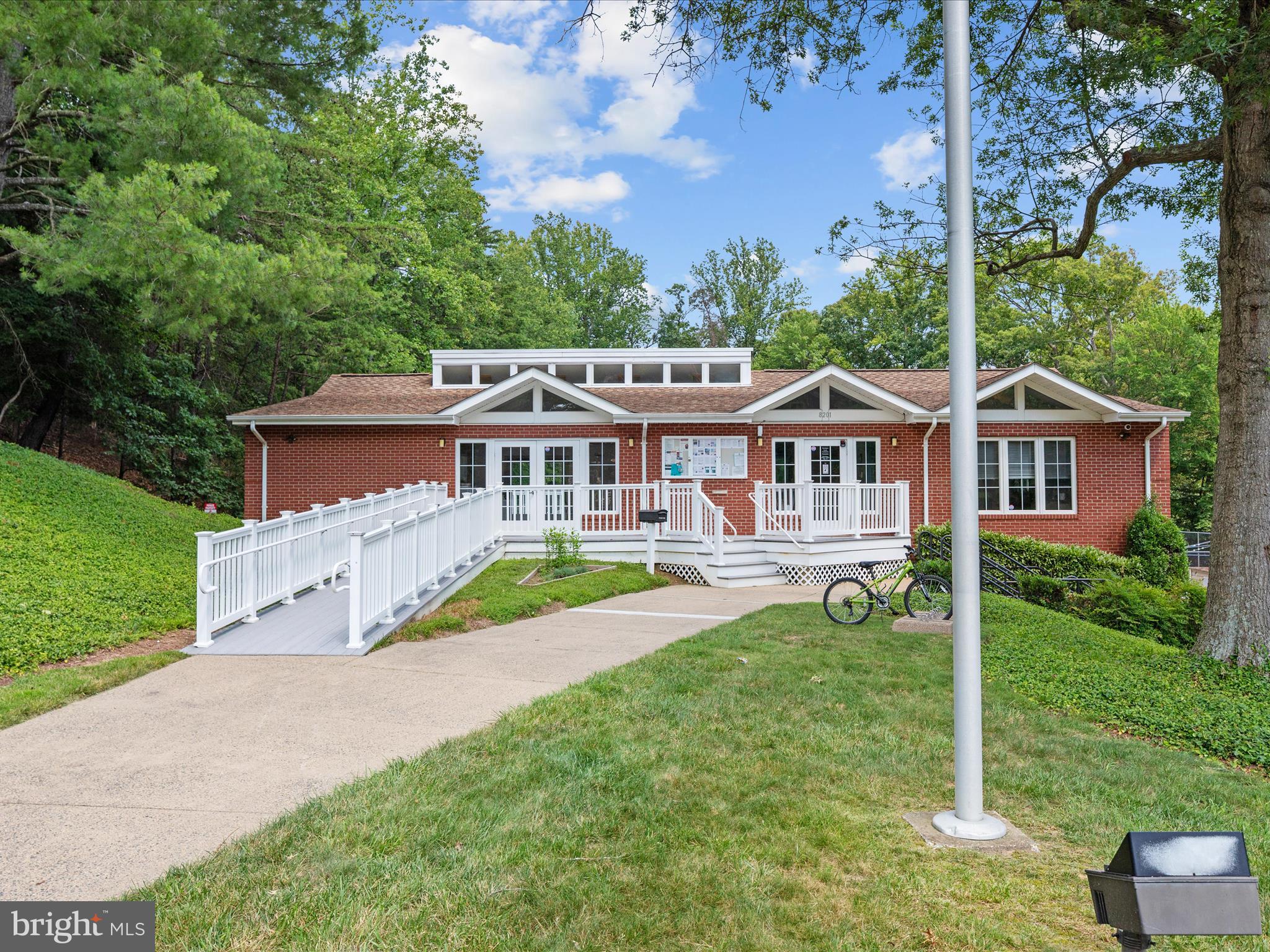 8490 Magic Tree Court Springfield, VA 22153 - Photo 47 of 47 Gallery Image 47