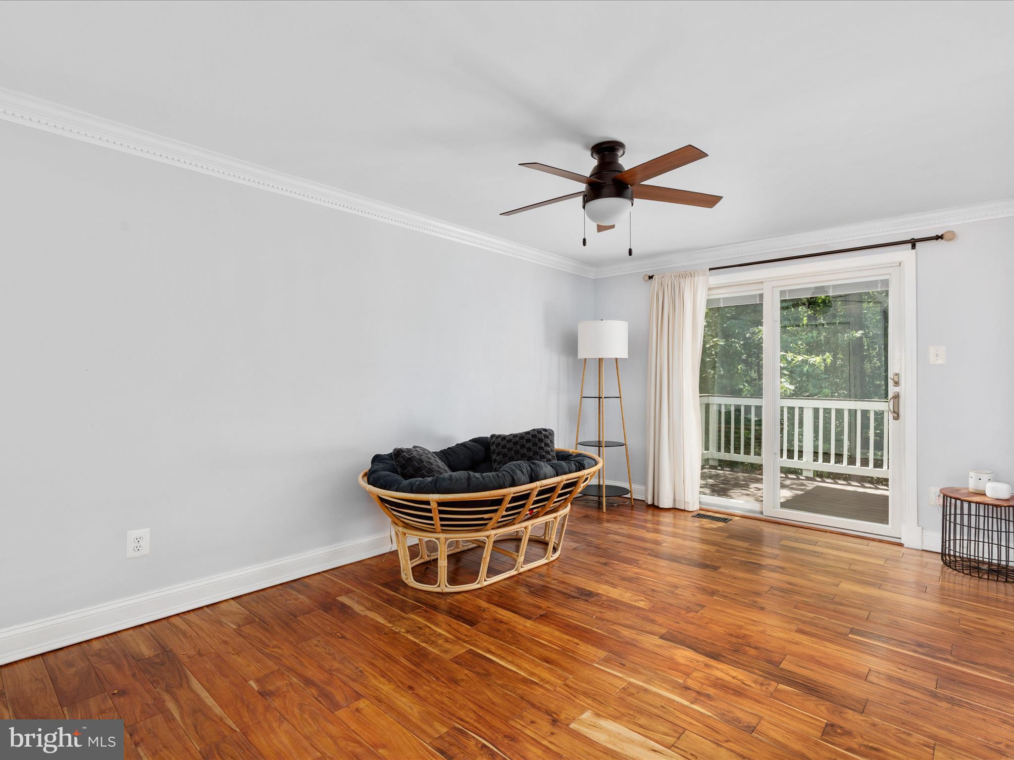 8490 Magic Tree Court Springfield, VA 22153 - Photo 7 of 47 Gallery Image 7