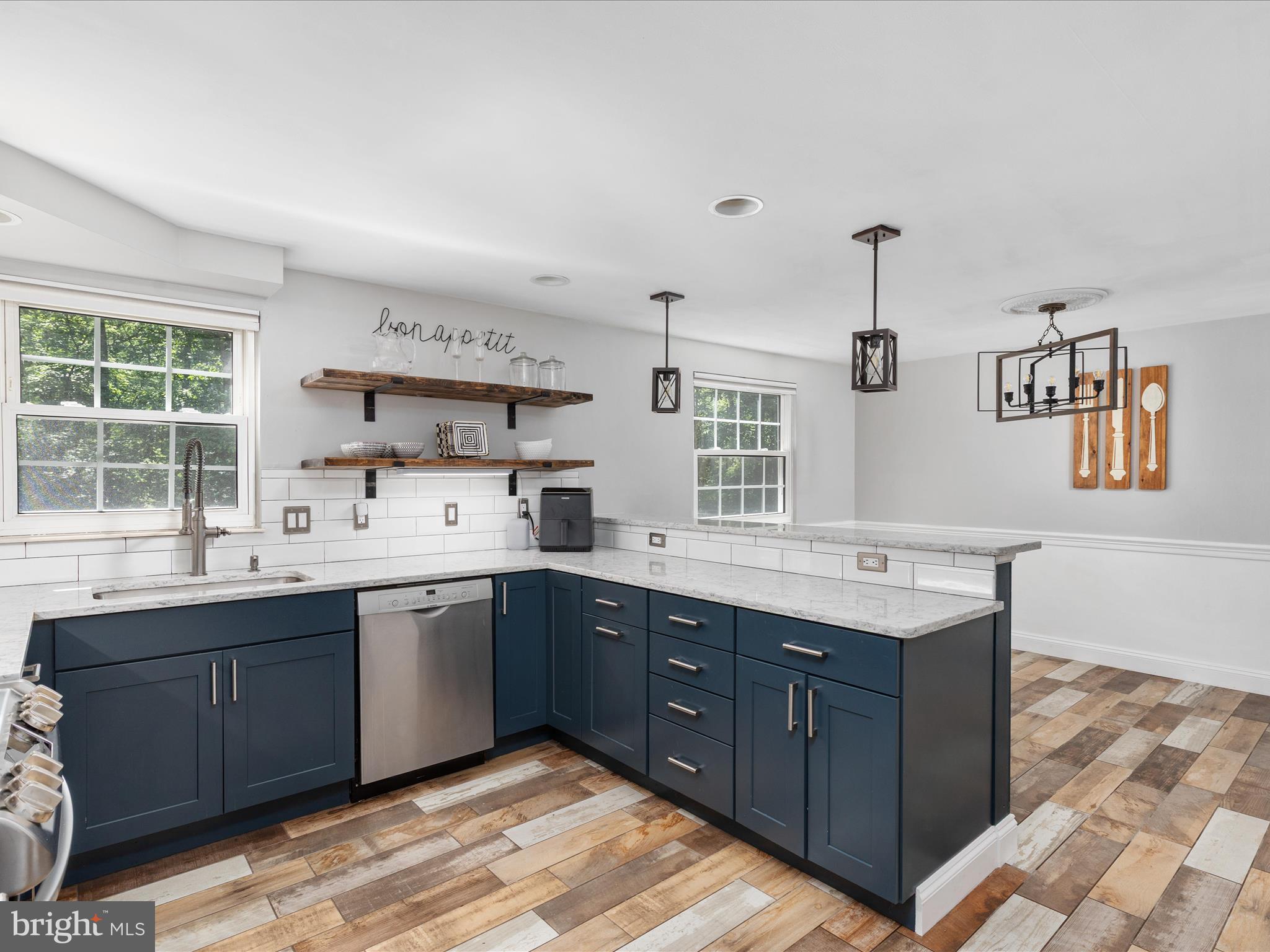 8490 Magic Tree Court Springfield, VA 22153 - Photo 8 of 47 Kitchen Updated 2018