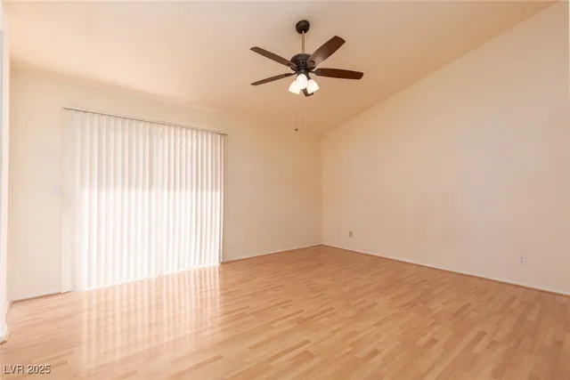 $2,100 | 185 Laguna Landing Drive, Henderson, NV 89002