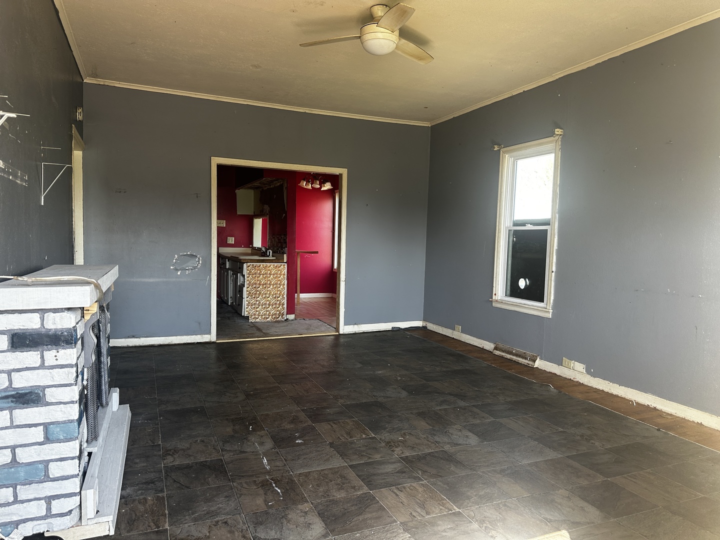 415 South Park Street Sesser, IL 62884 - Photo 5 of 14