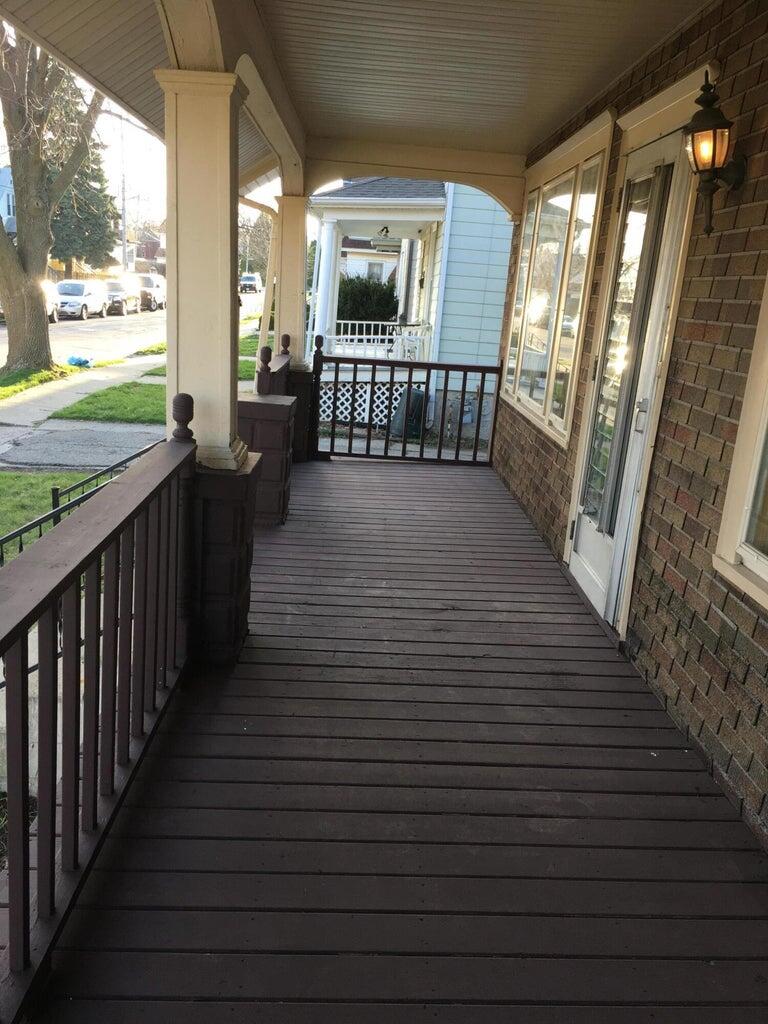 1606 59th Street Kenosha, WI 53140 - Photo 3 of 27 3