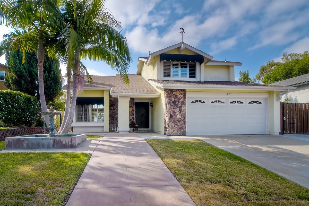 426 Mainsail Road Oceanside, CA 92054 - Photo 2 of 25 Gallery Image 2