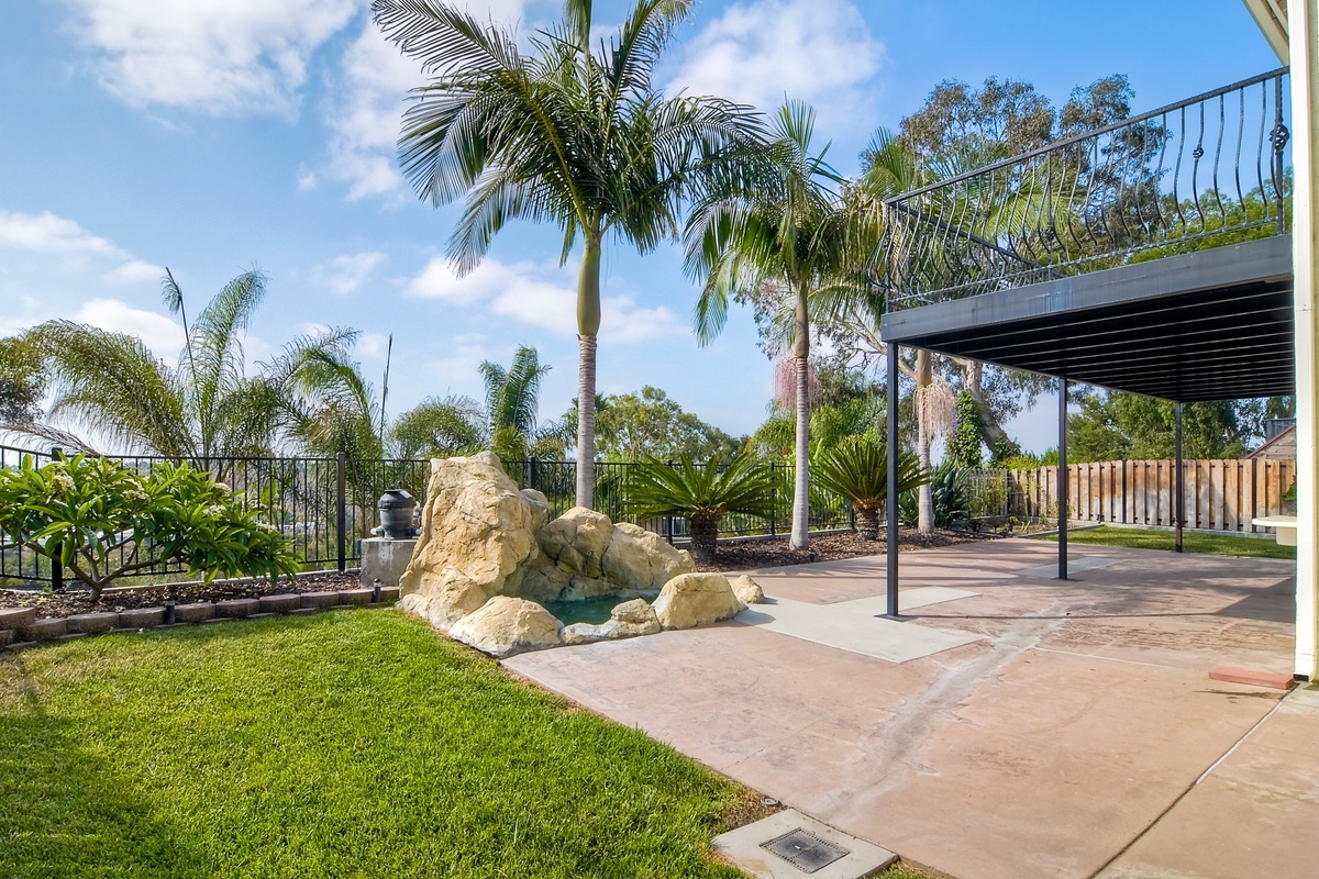 426 Mainsail Road Oceanside, CA 92054 - Photo 4 of 25 Gallery Image 4