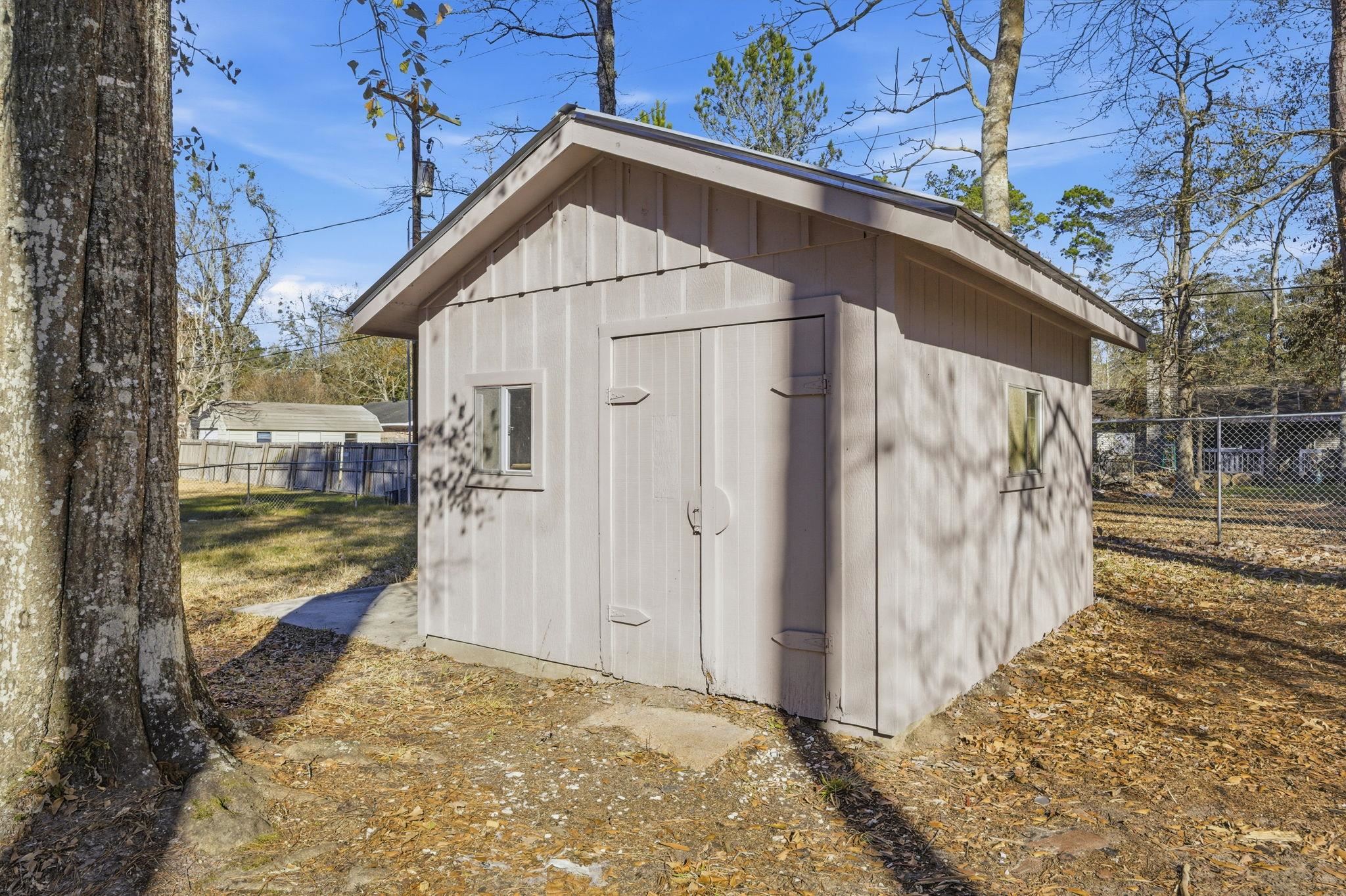 112 Inwood Drive Silsbee, TX 77656 - Photo 39 of 42