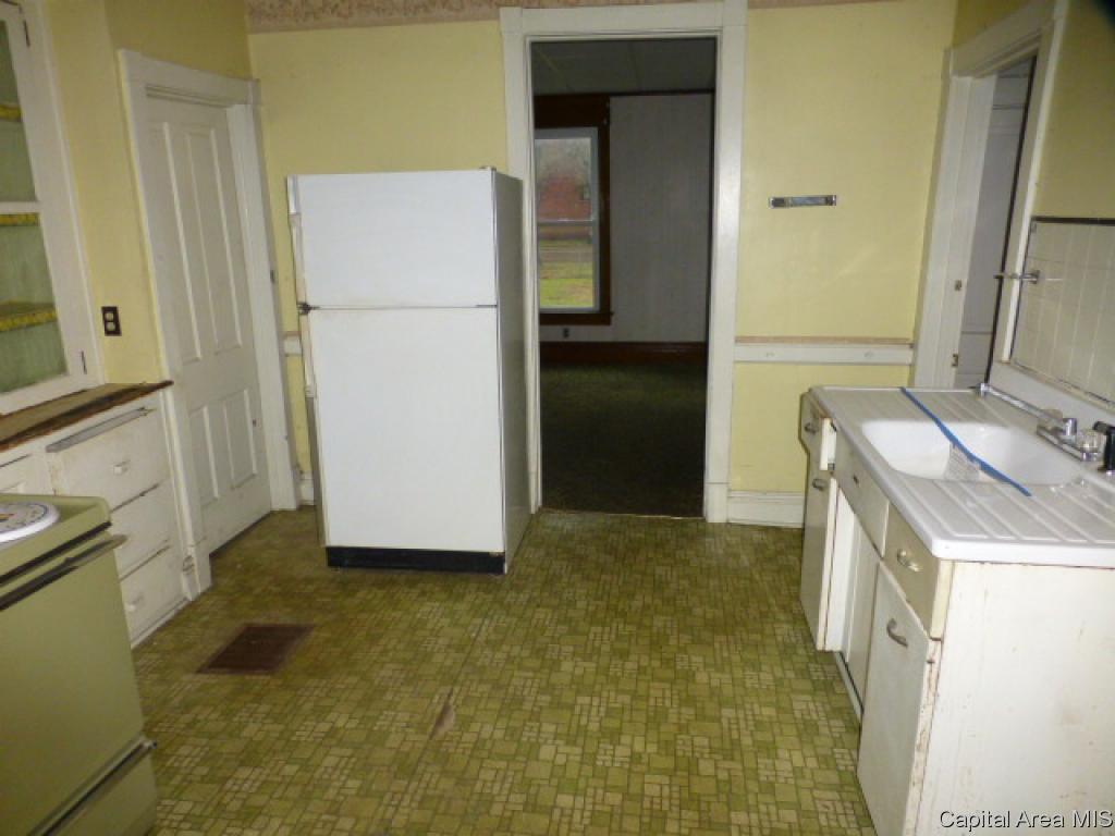 1004 South 11th Street Springfield, IL 62703 - Photo 8 of 14