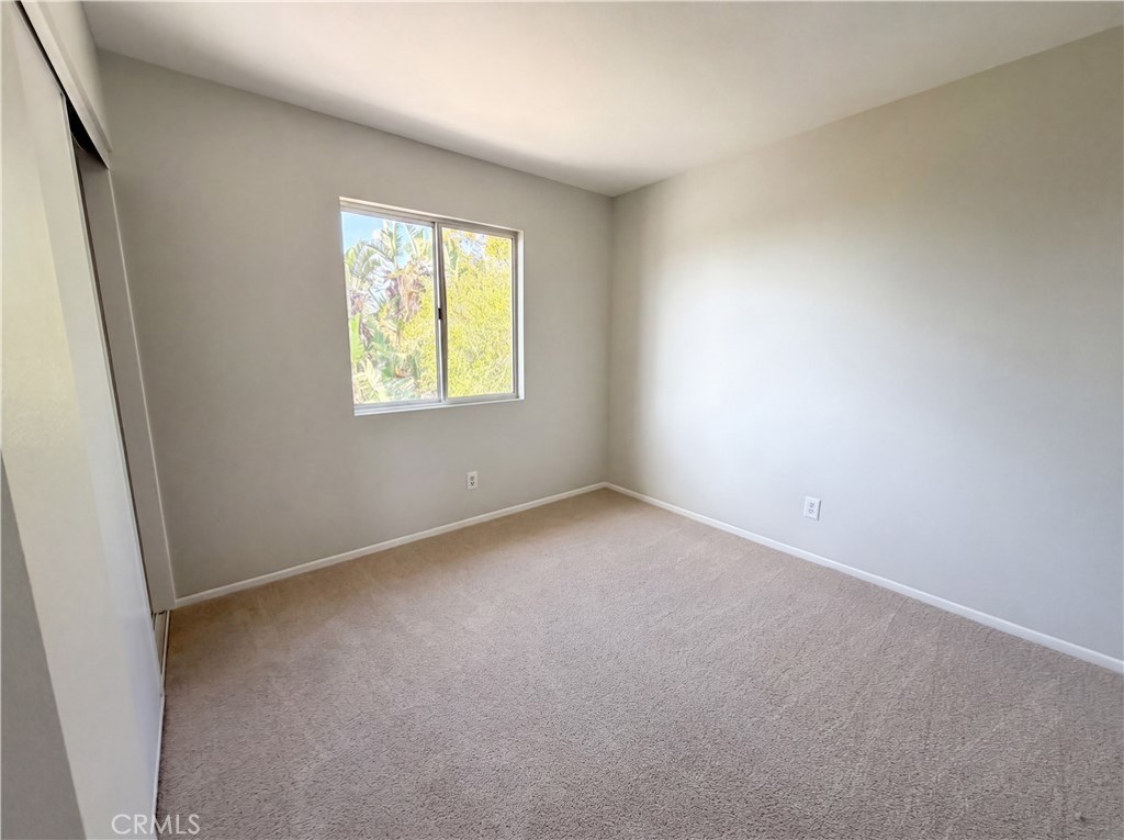 2565 West Fairview Drive Rialto, CA 92377 - Photo 14 of 22