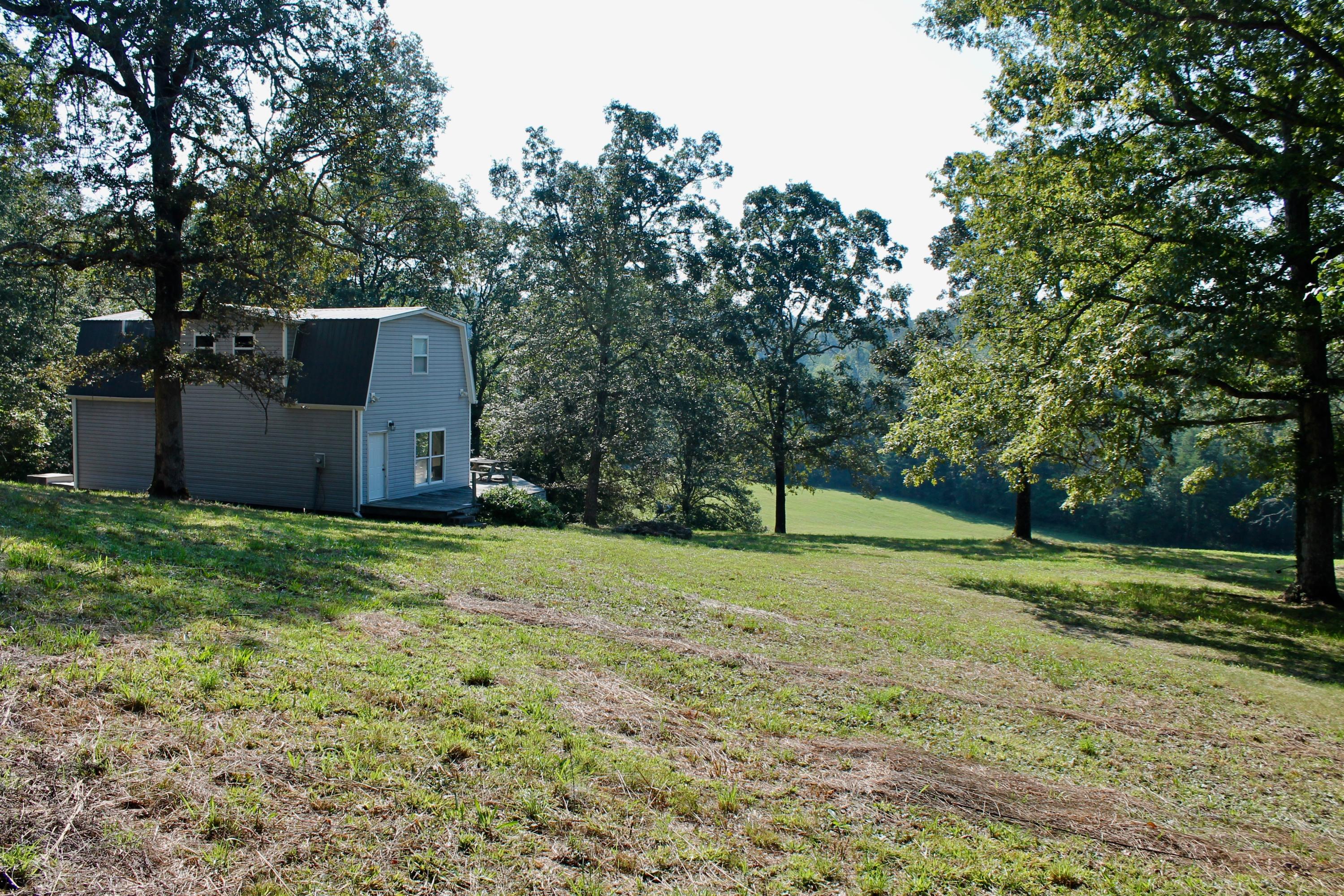 211 Twin Bridge Road Deer Lodge, TN 37726 - Photo 13 of 40 13