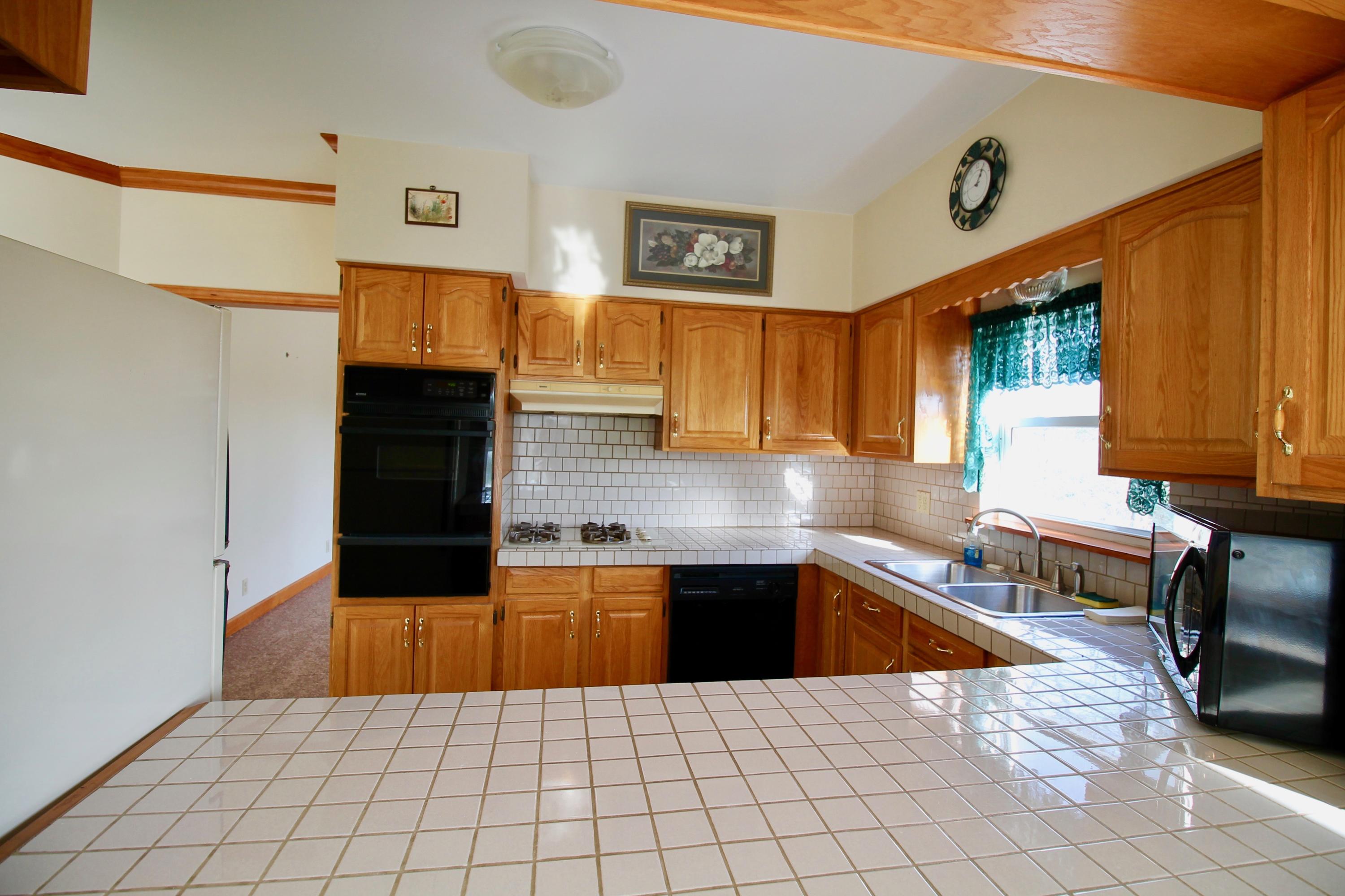 211 Twin Bridge Road Deer Lodge, TN 37726 - Photo 32 of 40 2