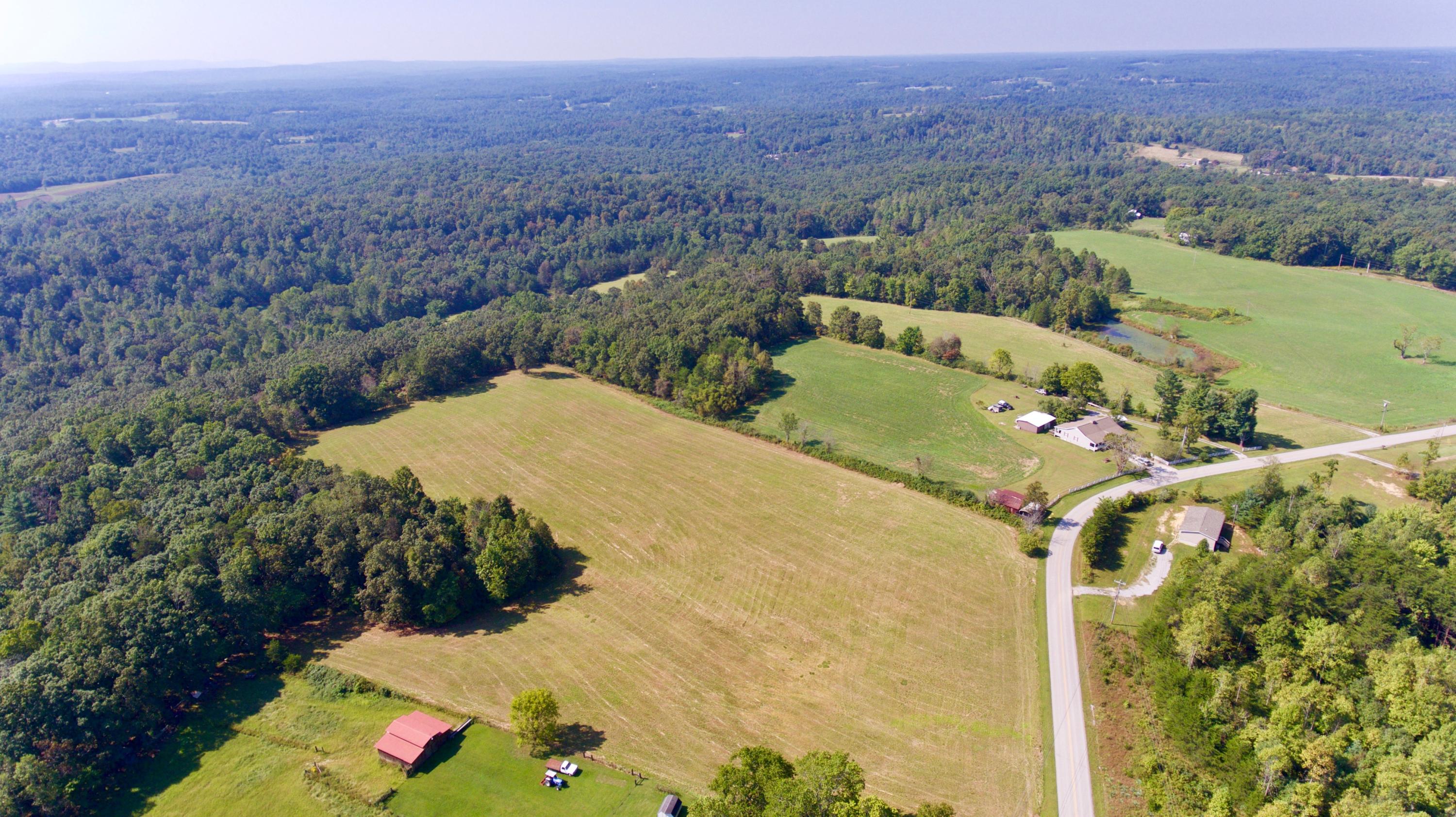 211 Twin Bridge Road Deer Lodge, TN 37726 - Photo 5 of 40 5