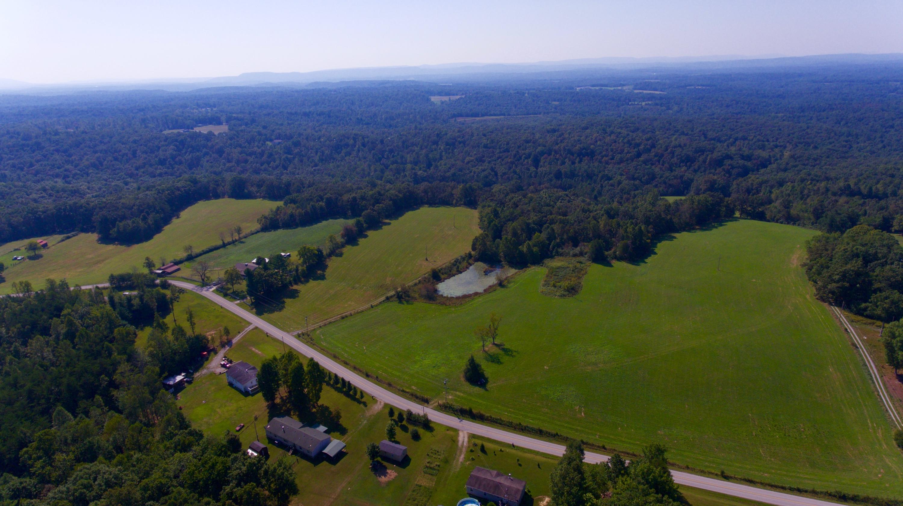 211 Twin Bridge Road Deer Lodge, TN 37726 - Photo 6 of 40 6