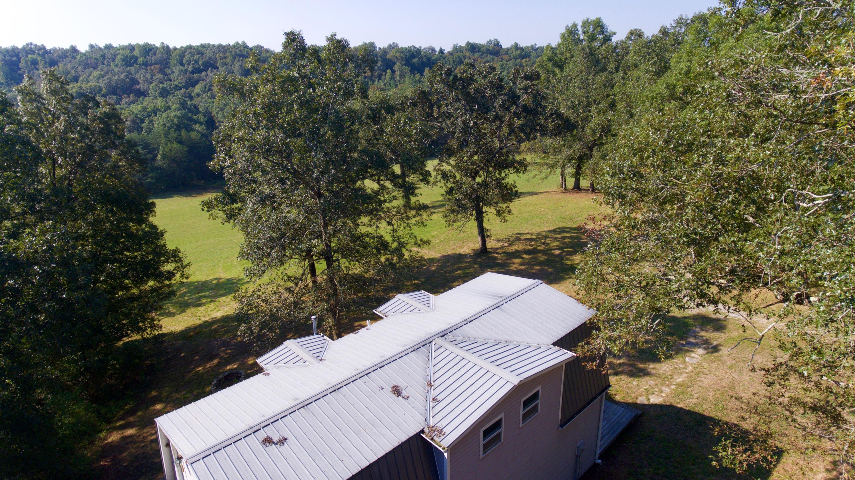 211 Twin Bridge Road Deer Lodge, TN 37726 - Photo 8 of 40 8