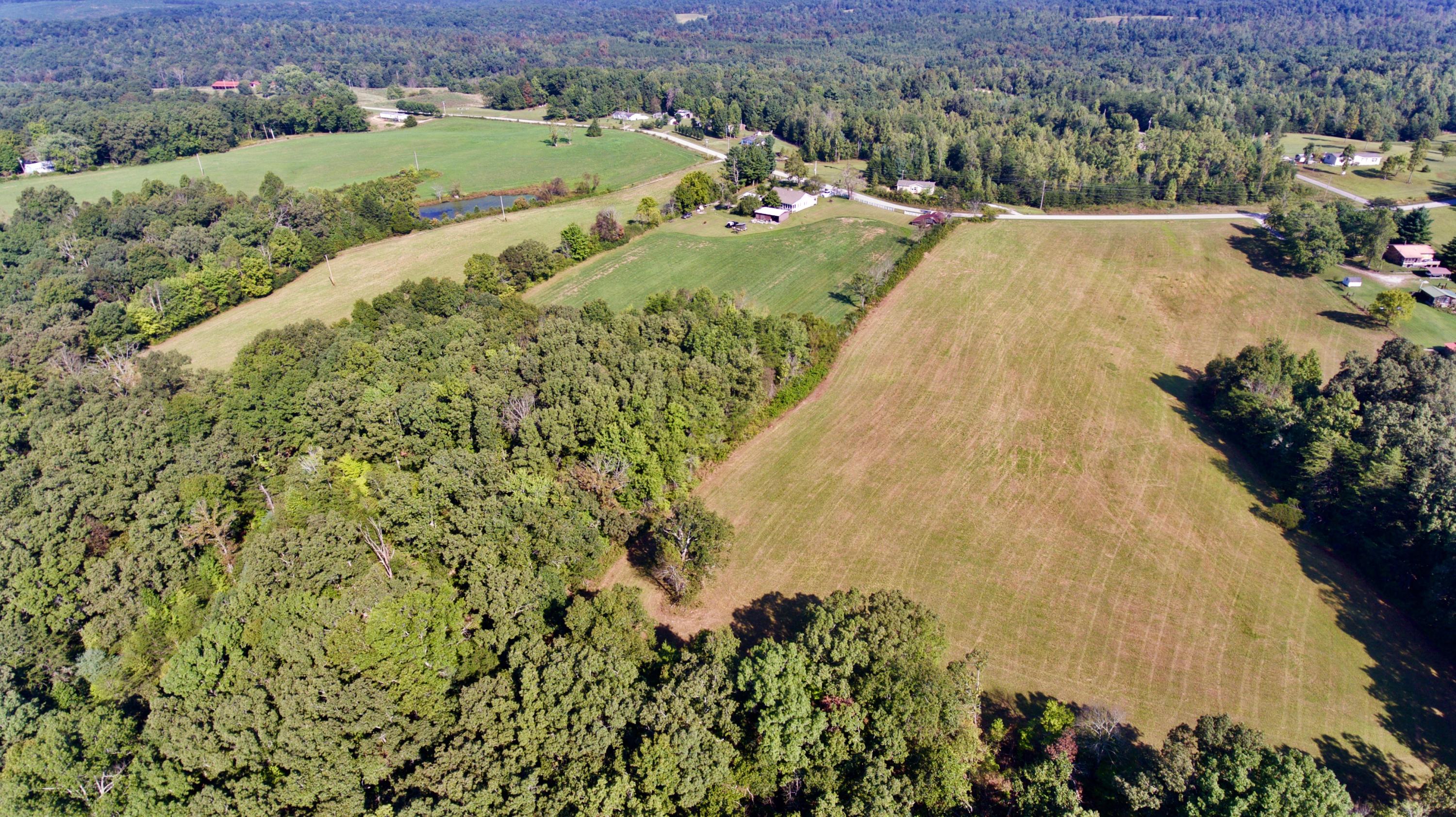 211 Twin Bridge Road Deer Lodge, TN 37726 - Photo 10 of 40 10