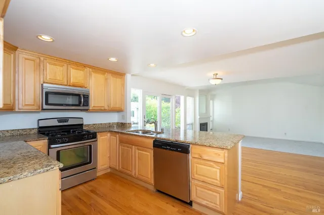 $3,400 | 4248 Leafwood Circle East, Santa Rosa, CA 95405