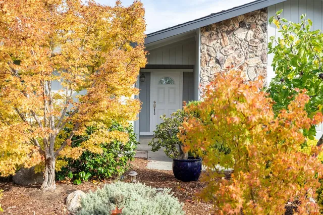 $3,400 | 4248 Leafwood Circle East, Santa Rosa, CA 95405