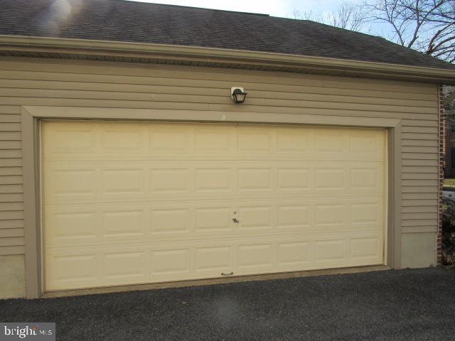 2518 Five Shillings Road Frederick, MD 21701 - Photo 5 of 28 Detached 2 Car Garage.