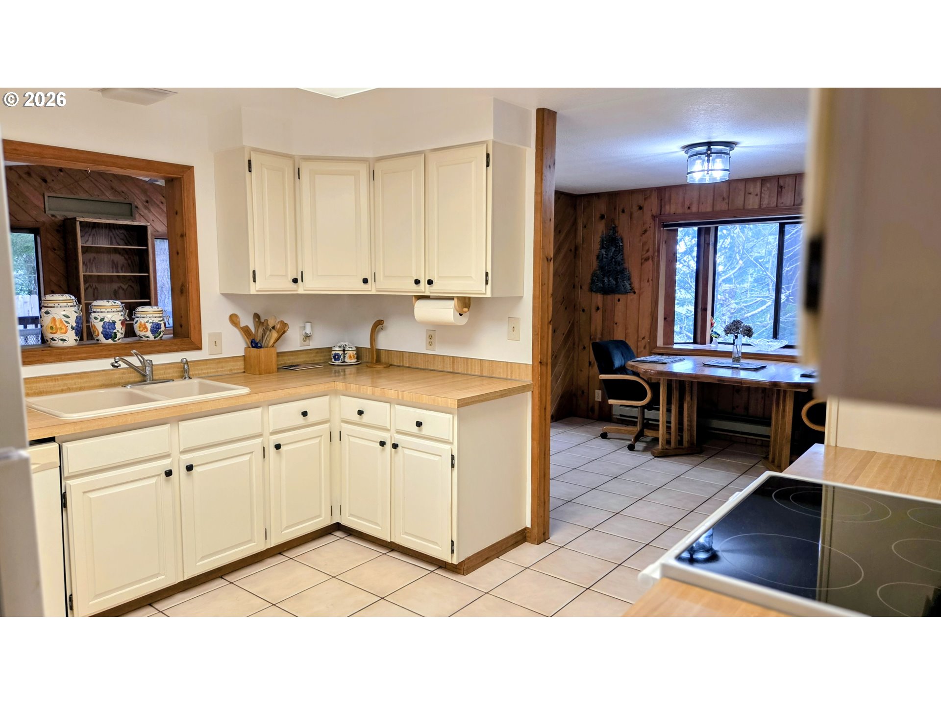 94474 Riley Creek Way Gold Beach, OR 97444 - Photo 10 of 42