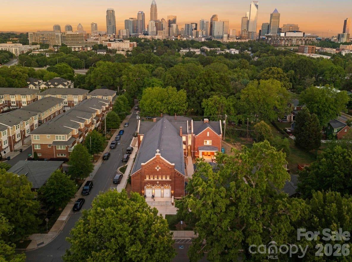 201 Grandin Road, Unit 9 Charlotte, NC 28208 - Photo 43 of 43 an aerial view of a city with lots of residential buildings