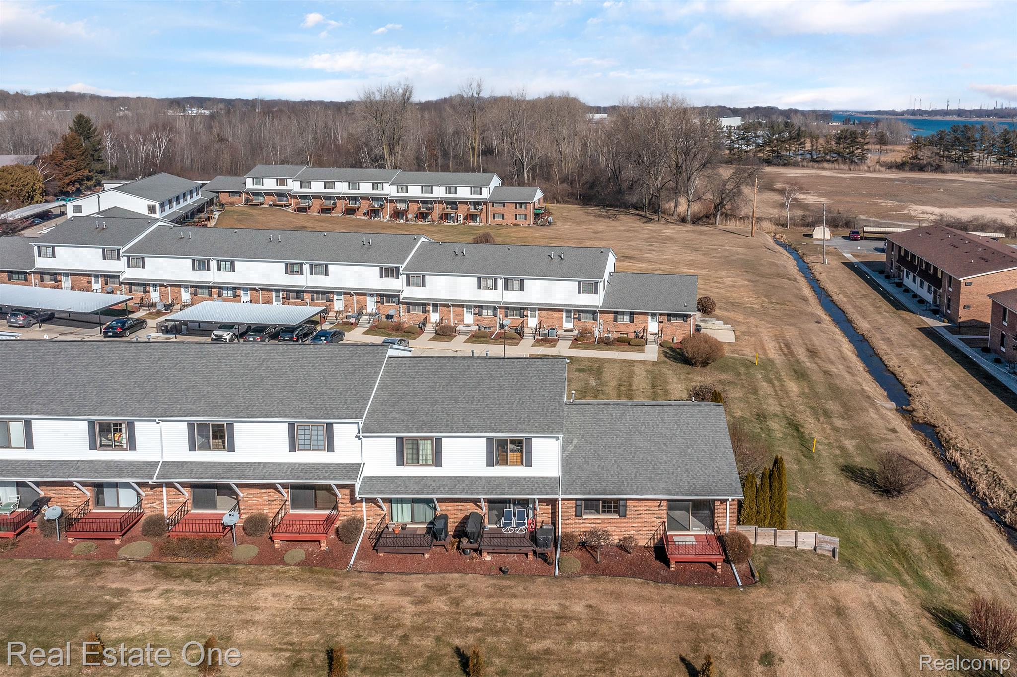 125 Cuttle Road, Unit D32 Marysville, MI 48040 - Photo 46 of 47 Gallery Image 46