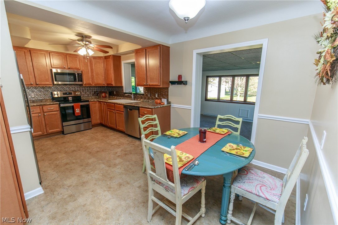 519 Ransome Road Cleveland, OH 44143 - Photo 10 of 34