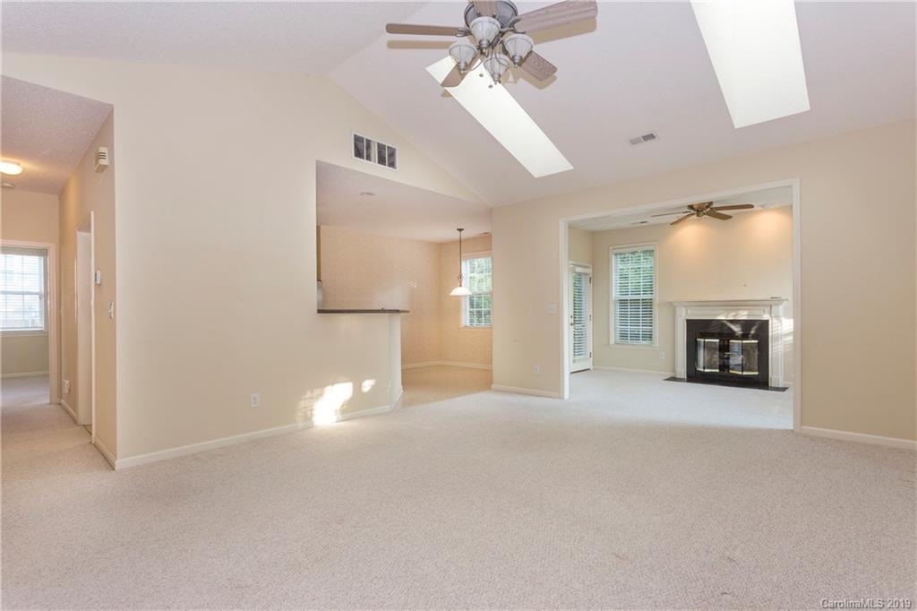 35 Farm Valley Road Fletcher, NC 28732 - Photo 5 of 23