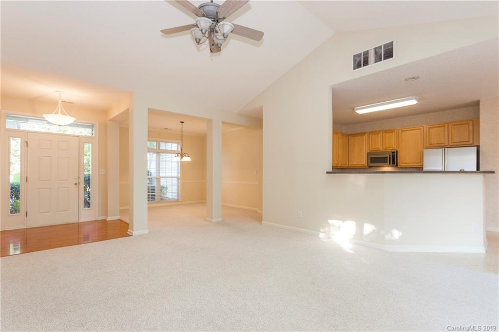 35 Farm Valley Road Fletcher, NC 28732 - Photo 7 of 23