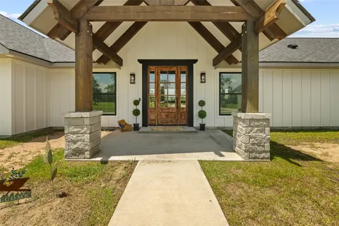 $815,000 | 565 Brushy Crk Drive, Onalaska, TX 77360