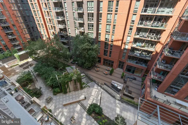 $2,475 | 1025 First Street Southeast, Unit 801, Washington, DC 20003