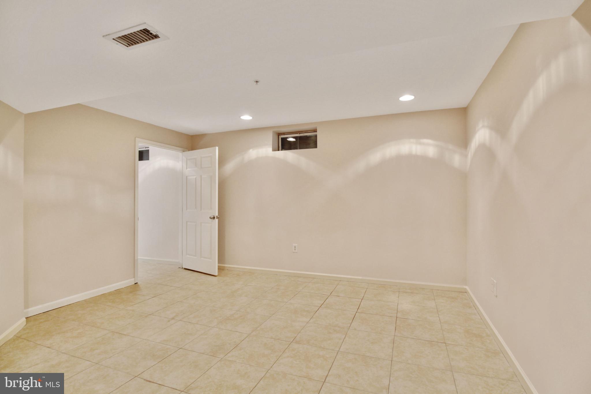 12102 Westlock Place Laurel, MD 20708 - Photo 40 of 48 Gallery Image 40