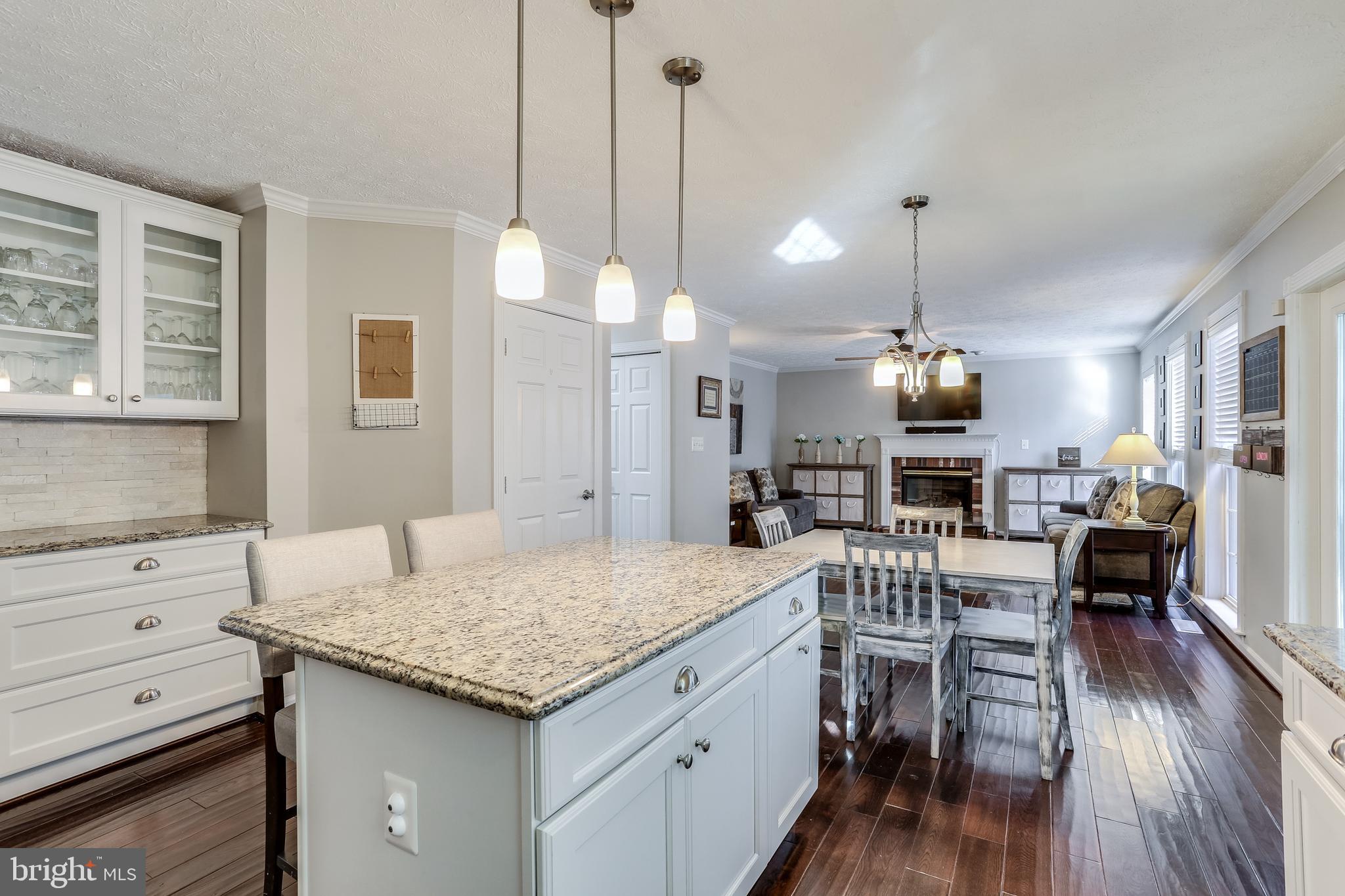 1431 Bretton View Road Annapolis, MD 21409 - Photo 5 of 30 Gourmet Kitchen open to Family Room