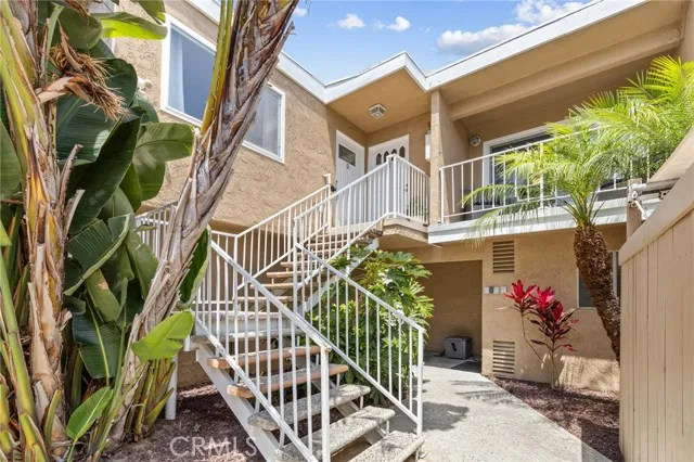 209 13th Street, Unit D Huntington Beach, CA 92648 - Photo 2 of 34 a view of entryway with a front door