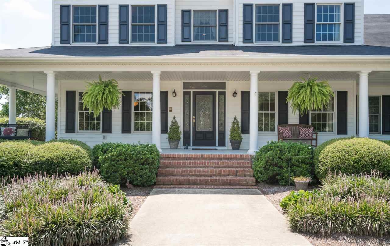 106 High Plains Road Simpsonville, SC 29681 - Photo 4 of 36 Gallery Image 4