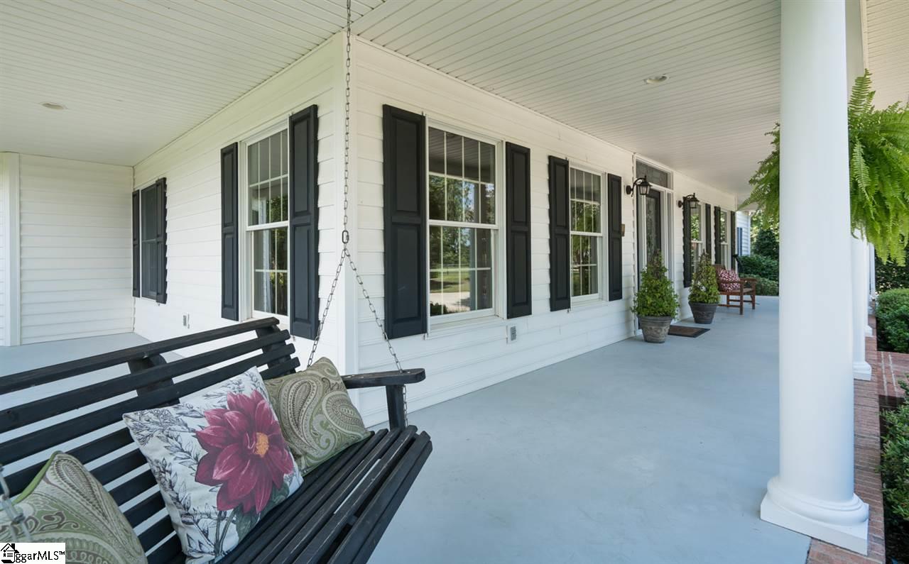 106 High Plains Road Simpsonville, SC 29681 - Photo 6 of 36 Gallery Image 6