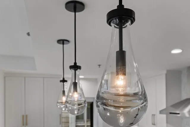 $1,699,000 | 580 Washington Street, Unit 5C, Boston, MA 02111