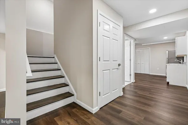 $885,000 | 427 Cloverly Forest Drive, Silver Spring, MD 20905