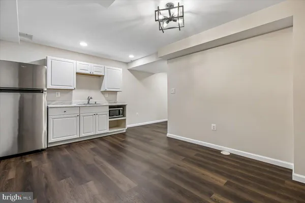 $885,000 | 427 Cloverly Forest Drive, Silver Spring, MD 20905