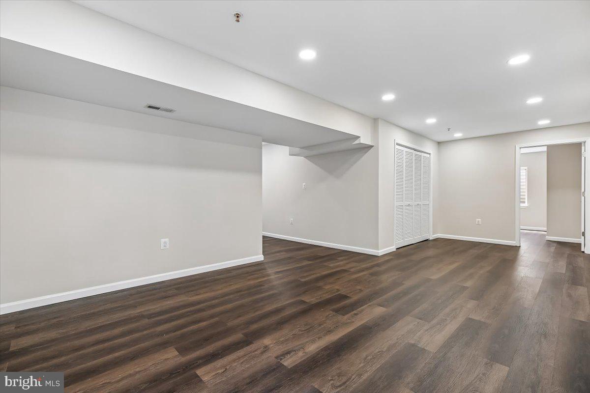 427 Cloverly Forest Drive Silver Spring, MD 20905 - Photo 29 of 36