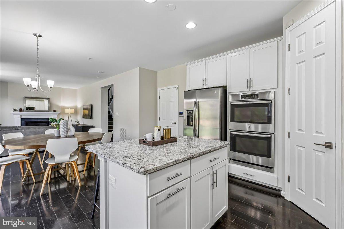 427 Cloverly Forest Drive Silver Spring, MD 20905 - Photo 8 of 36