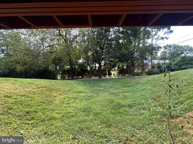 $3,500 | 409 Yale Avenue, Broomall, PA 19008