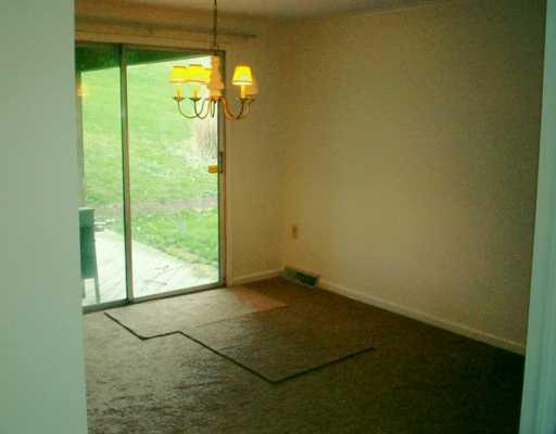 101 Ridgeview Avenue Canonsburg, PA 15317 - Photo 2 of 7 Dining Room.