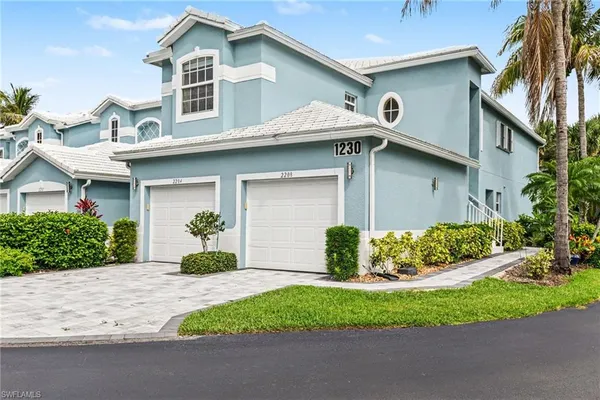 $5,500 | 1230 Sweetwater Lane, Unit 2208, Naples, FL 34110