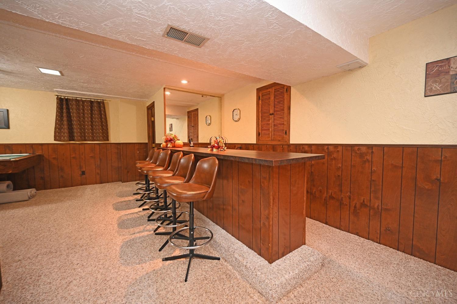 8275 Daleview Road Cincinnati, OH 45247 - Photo 31 of 41 Gallery Image 31