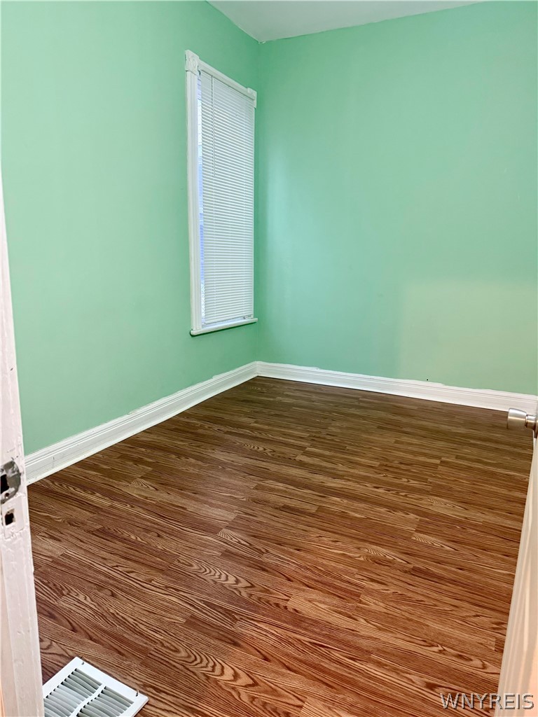 124 Rhode Island Street Buffalo, NY 14213 - Photo 8 of 21