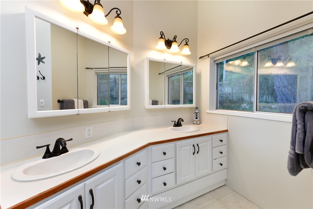4667 Guemes Island Road Anacortes, WA 98221 - Photo 17 of 34 Gallery Image 17
